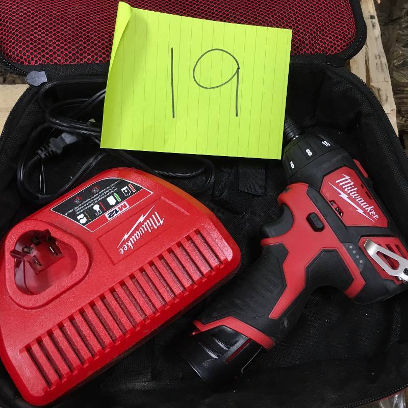 lot 19 image: Milwaukee M12 Screwdriver battery and charger included
