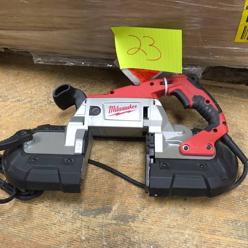 lot 23 image: Milwaukee Deep Cut Band Saw used in good working condition