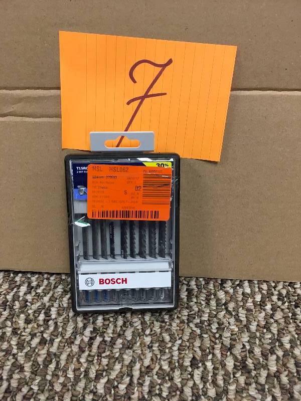 lot 7 image: Bosch - 14 pc. T-Shank Wood and Metal Cutting Jig Saw Blade Set never used