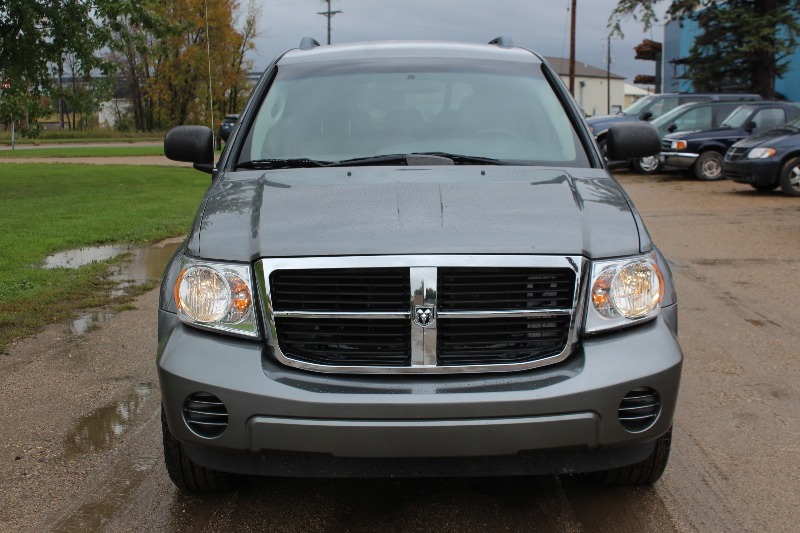 2007 Dodge Durango SLT 4x4 - Well Equipped - 7 Passenger