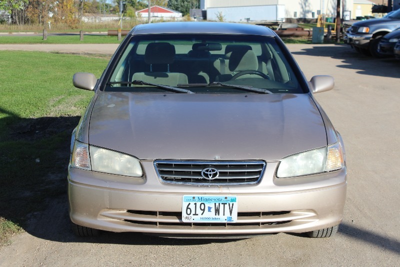 2000 Toyota Camry