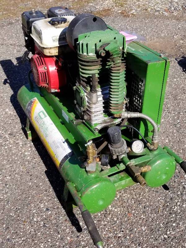 lot 1 image: Honda Gas Air Compressor