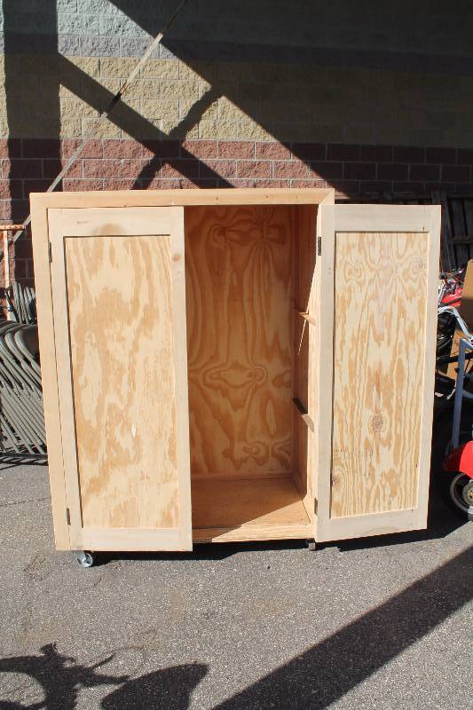 Wood Cabinet On Wheels
