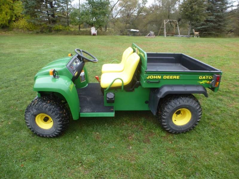 2004 John Deere Gator 4x2 Utv Ncs Jd Gator And Snow Equip 2017 K Bid 1143