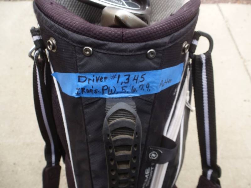 lot 15 image: Golf Clubs