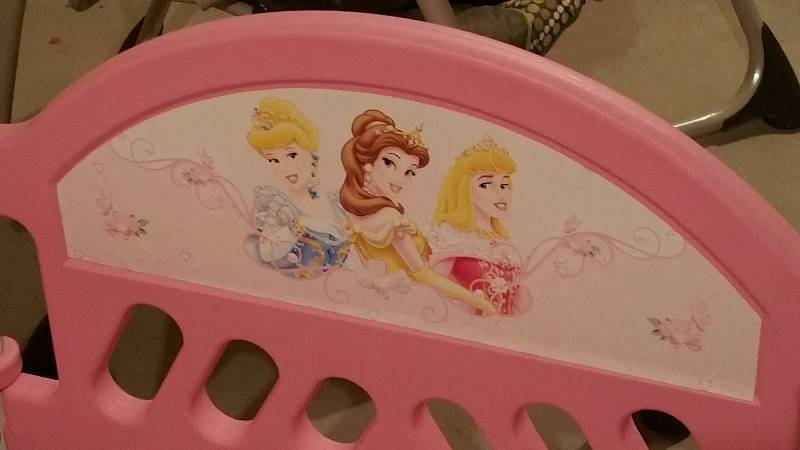 lot 71 image: Disney Princess Bed Frame