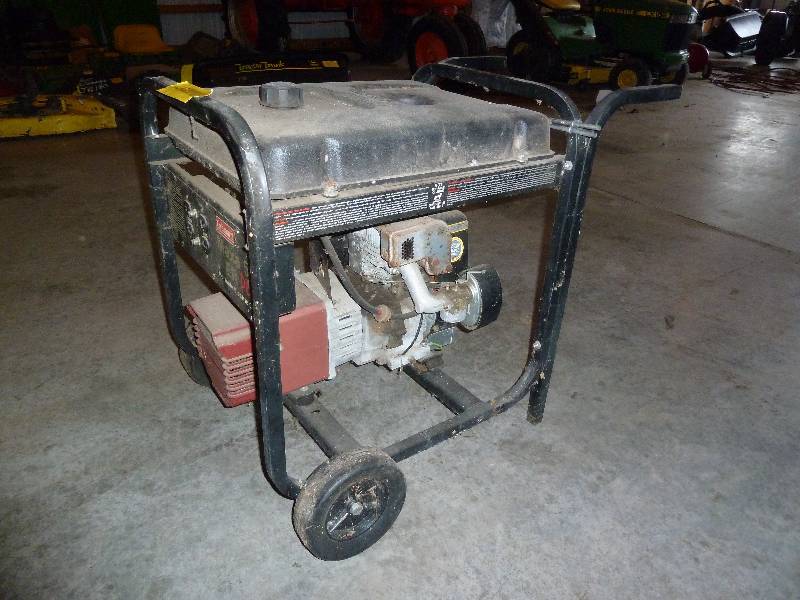 lot 31 image: Coleman Maxa 5000 ER Plus Generator