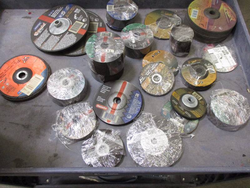 Mixed grinding wheels