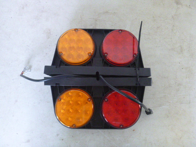 2 Safety Lights
