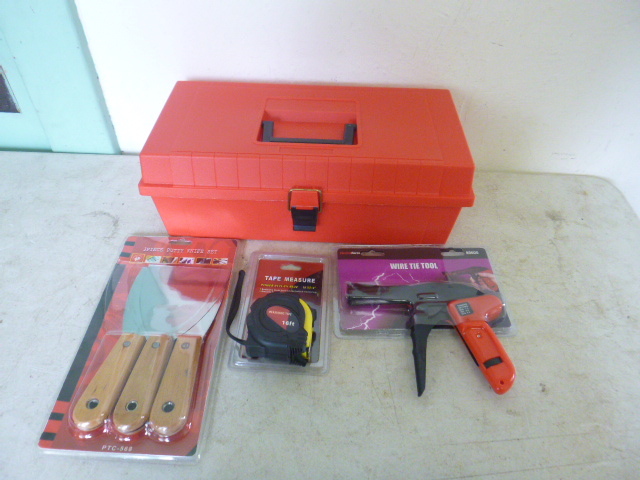 16 Plastic Toolbox