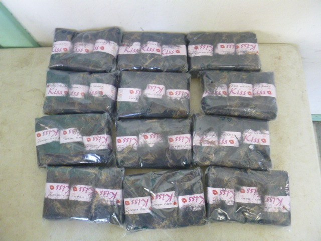12 Packs of Red Heart Kiss Yarn