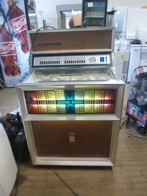 Seeburg Smallest Jukebox