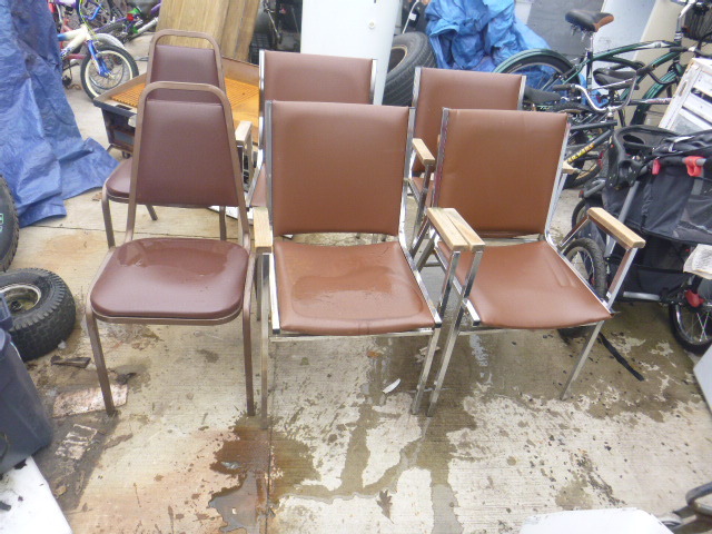 6 Chairs