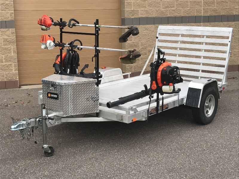 lot 2 image: 2013 Aluma Utility Trailer