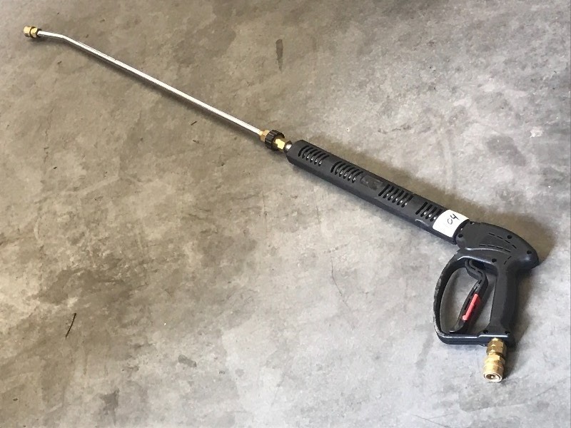 lot 104 image: Pressure Washer Wand