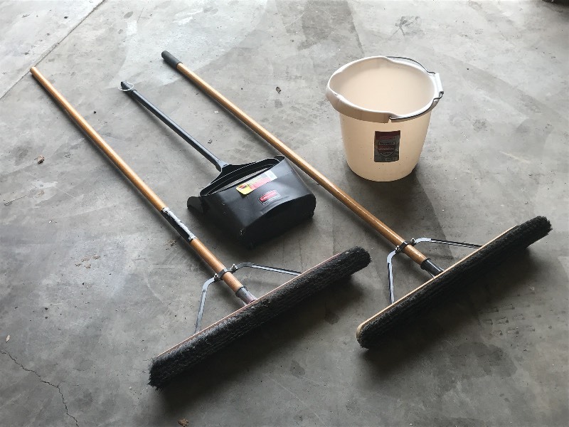 lot 119 image: (2) Brooms, Wash Bucket, Dust Pan
