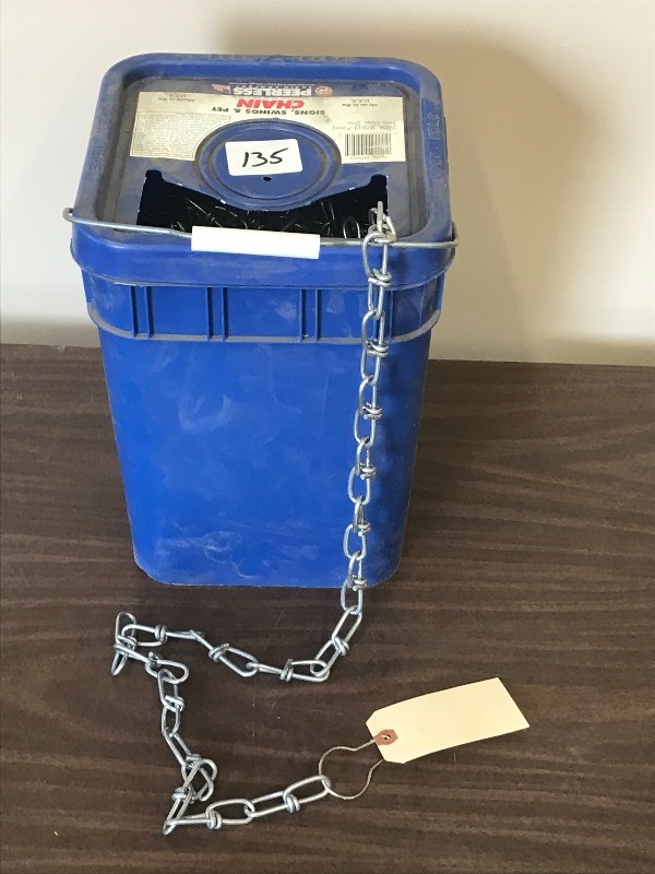 lot 135 image: Full Bucket Of New Chain