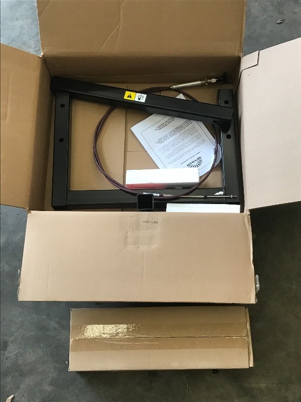 lot 165 image: UTV Spreader Hitch Kit