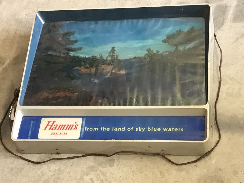 lot 166 image: Hamms Beer Sign