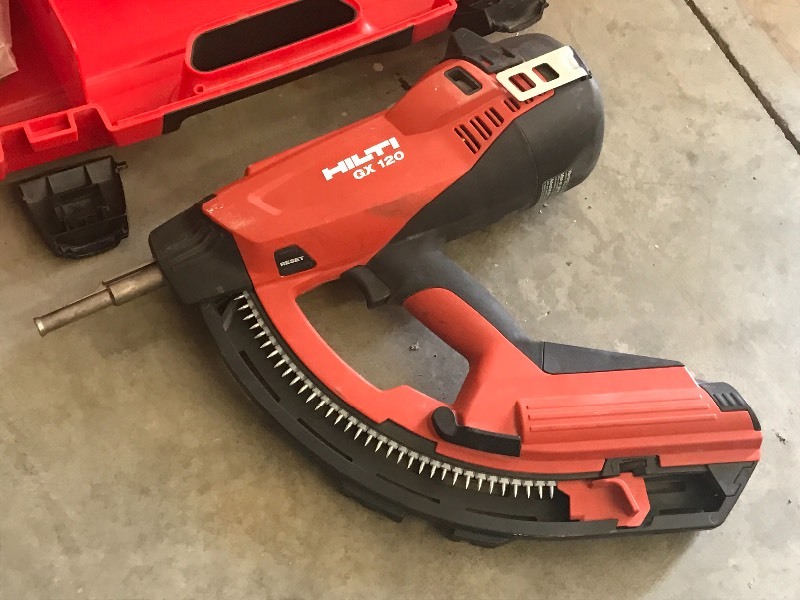 lot 57 image: Hilti Pin Shooter