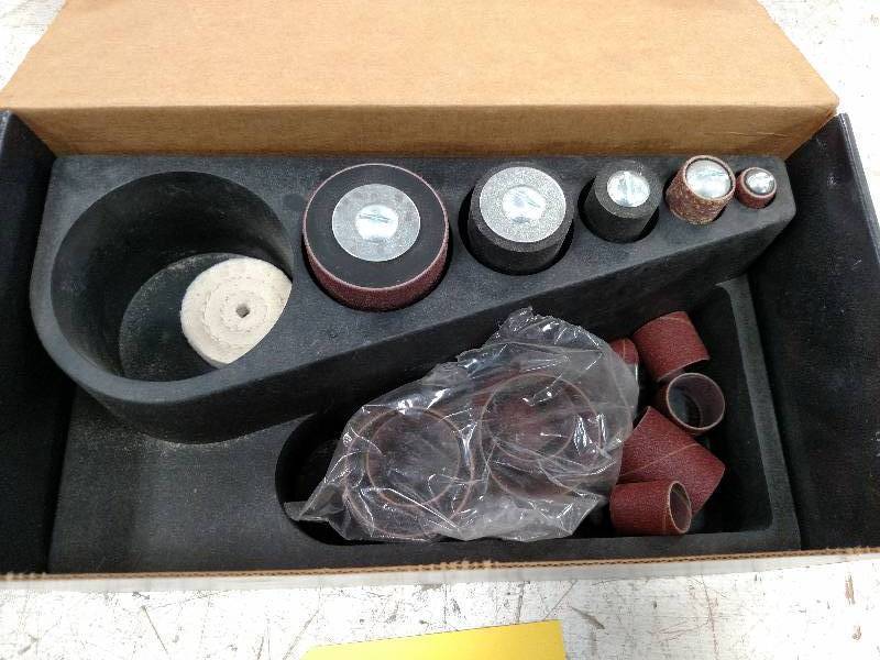 lot 135 image: Craftsman Drum Sanding Kit...