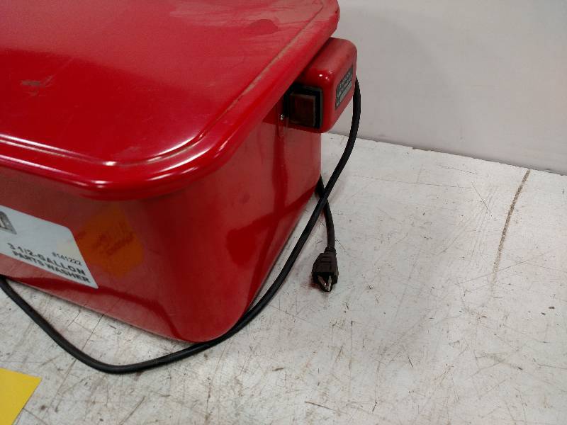 lot 218 image: Wel-Bilt 3 12 Gallon Parts Washer,...