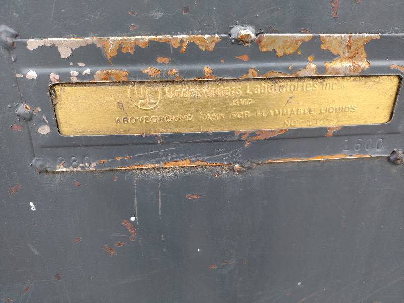 lot 4 image: Oil Storage Tank with Graco Air Pum...
