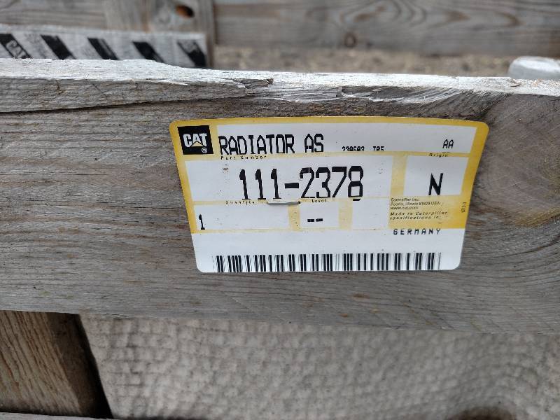 lot 36 image: Caterpillar Radiator, Used From 953...