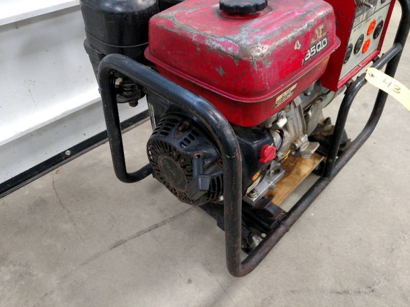 lot 43 image: Honda EG3500X 3500 Watt Generator, ...