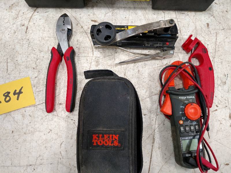 lot 284 image: Electric Tools & Fittings...