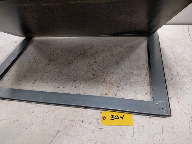 lot 304 image: Item has been removed- Contact affiliate with questions.