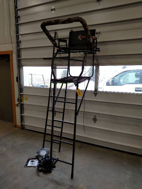 lot 266 image: X-Stand Tree Stand, The Onyx...
