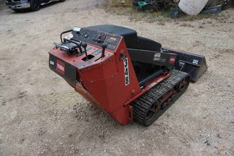 Toro Dingo Model TX525 Mini Wide Track Ride On Bobcat Skid Loader Skid