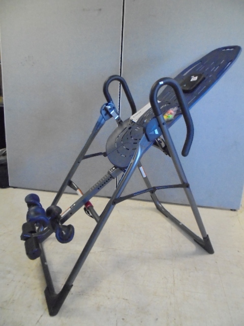 lot 5 image: Inversion Table