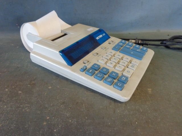 lot 31 image: Adding Machine