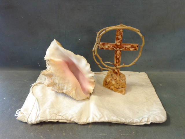 lot 69 image: Conch Shell and Cross
