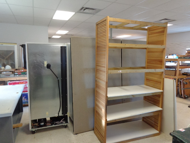 lot 105 image: Very Sturdy Wood Shelving