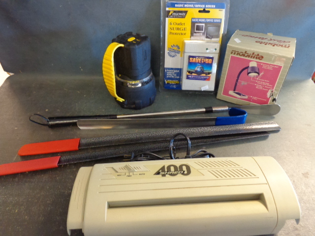 lot 78 image: Yard Tools, Paper shredder, Ice Augers and More