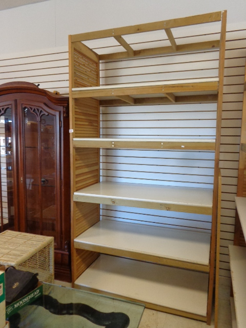 lot 80 image: Wood Shelf Unit