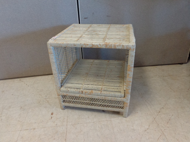 lot 85 image: Wicker End Table