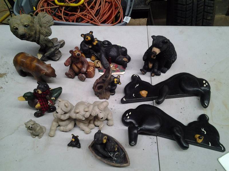 lot 12 image: Collection Of Bear Figurines