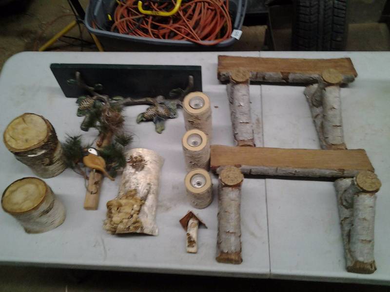 lot 21 image: Lot Of Birch Bark, Log, Pine Cone Decor & Shelves