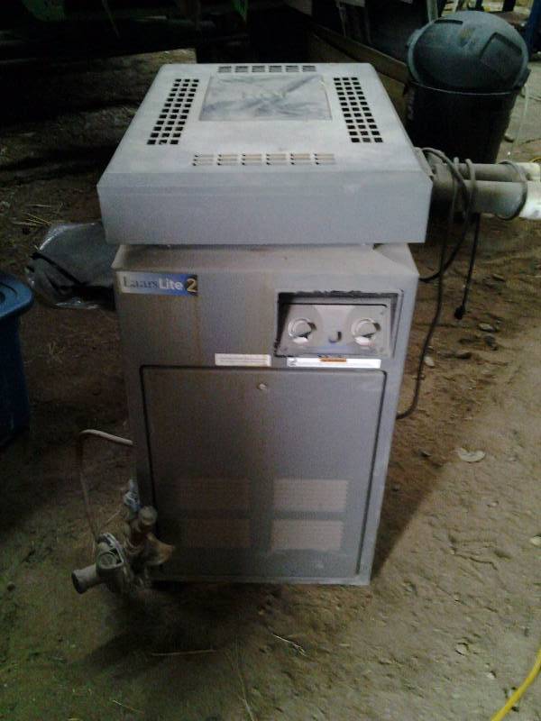 lot 61 image: Laars Light 2 PoolSpa Heater