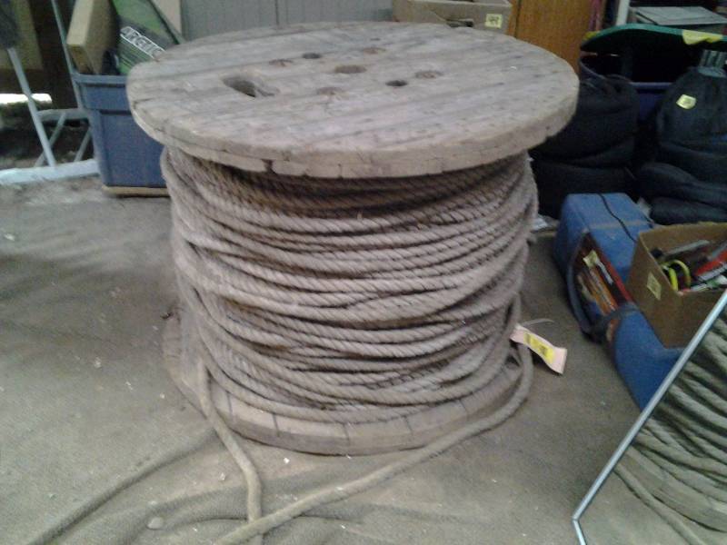 lot 66 image: Large Wood Spool Of Rope 48 Diameter x 28 Tall
