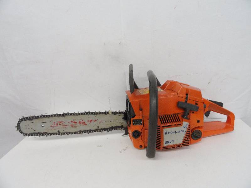 Chain Saw With Case