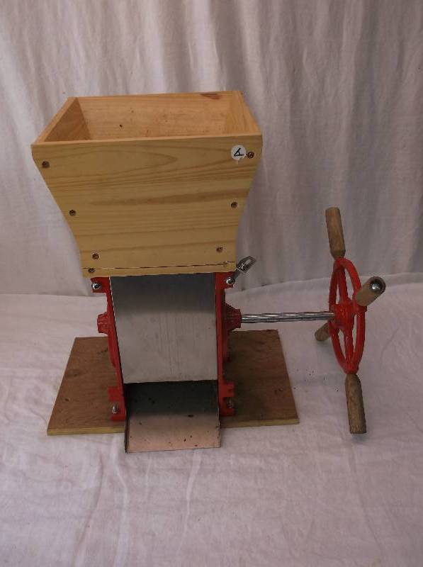 Fruit Crusher