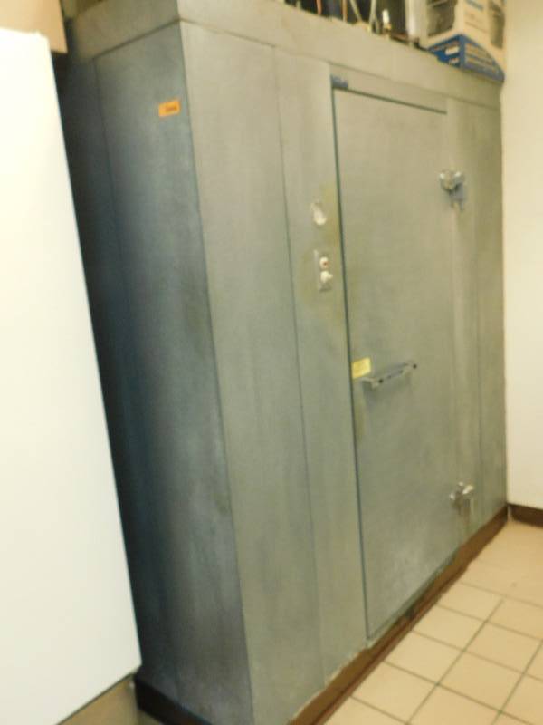 NORLAKE WALK IN COOLER