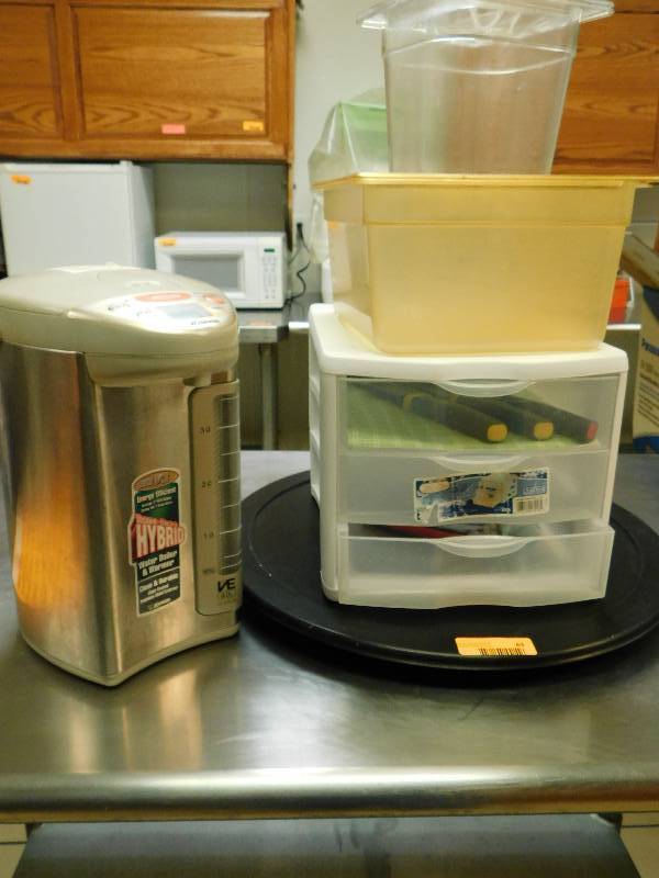 KITCHEN ITEMS
