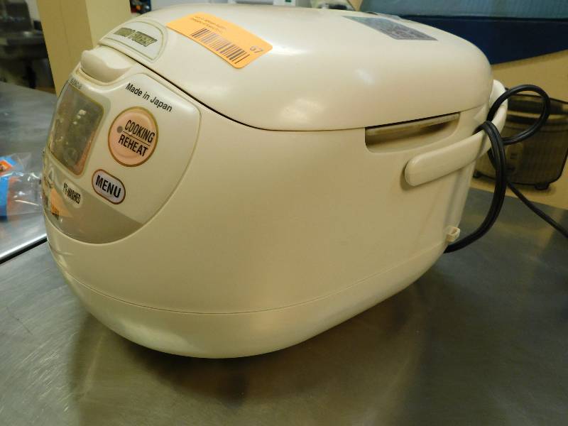 ZOJIRUSH RICE MAKER