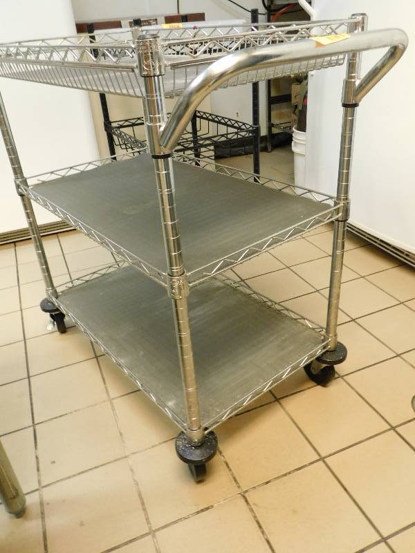 WIRE RACK CART ON WHEELS